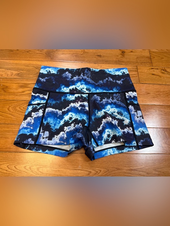 Constantly Varied Gear Pants - Constantly Varied Gear Storm Print 2.5” Inseam Athletic Shorts NWOT